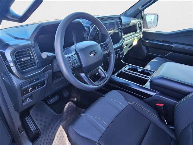 2025 Ford F-150 STX photo 3