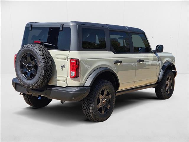 2025 Ford Bronco Big Bend photo 2