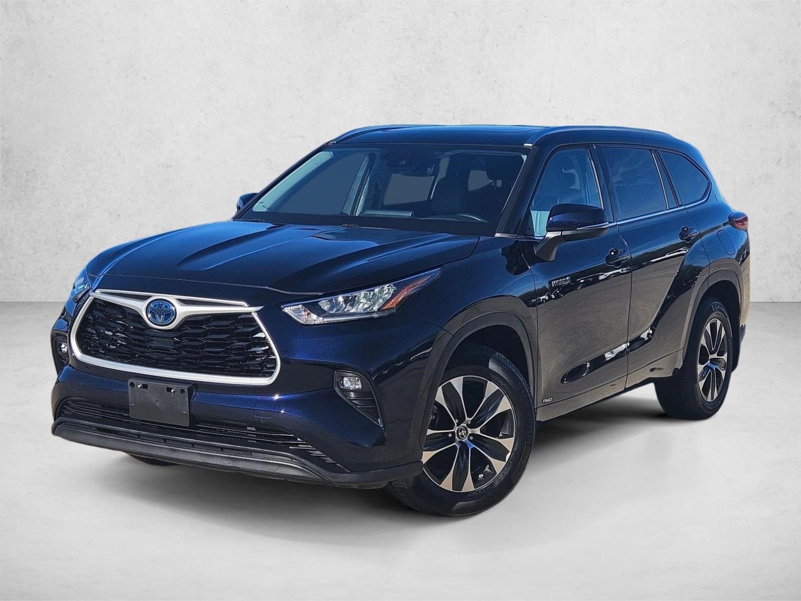 2020 Toyota Highlander XLE's photo