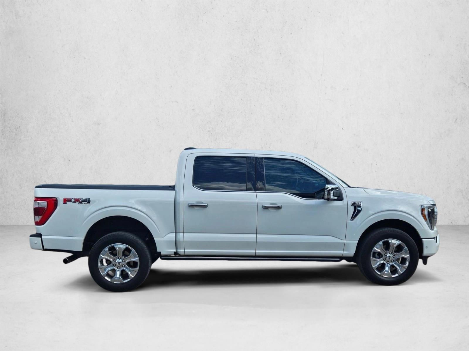 2023 Ford F-150 Platinum photo 4