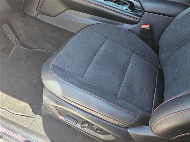 2025 Ford Explorer ST photo 4