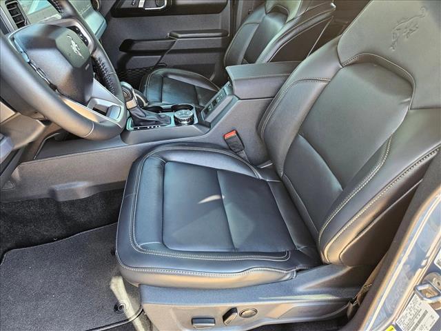 2025 Ford Bronco Badlands photo 4