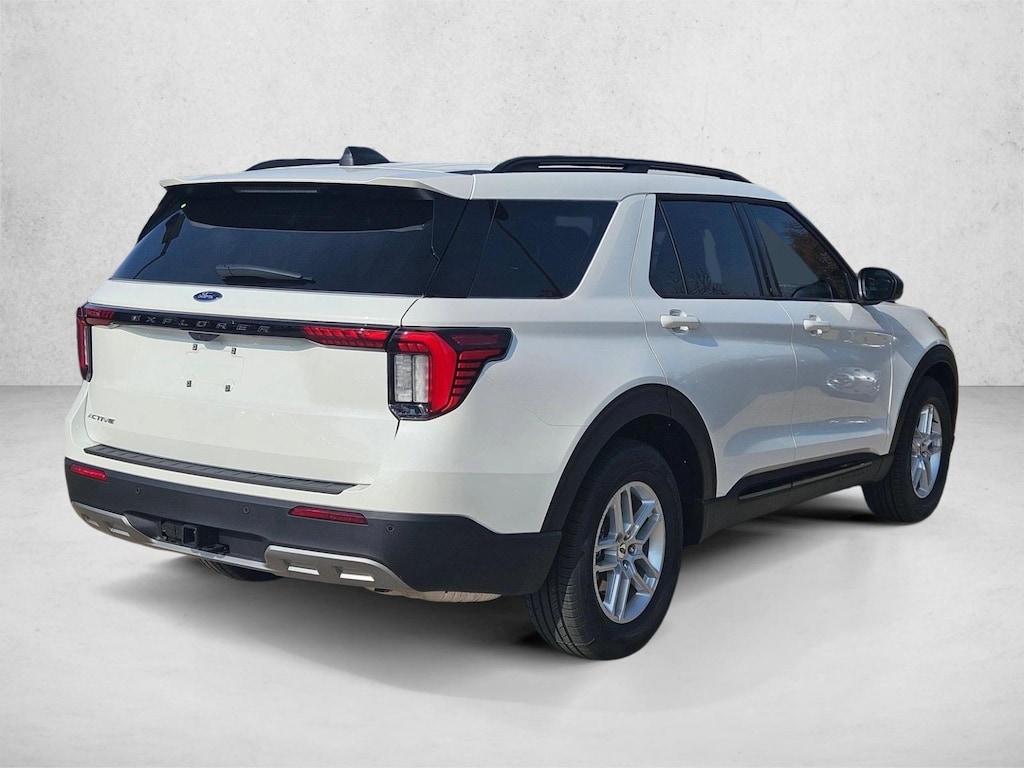 New 2026 Ford Explorer Active w/200A Pkg SUV