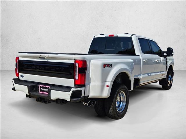 2026 Ford F-350 Platinum photo 2