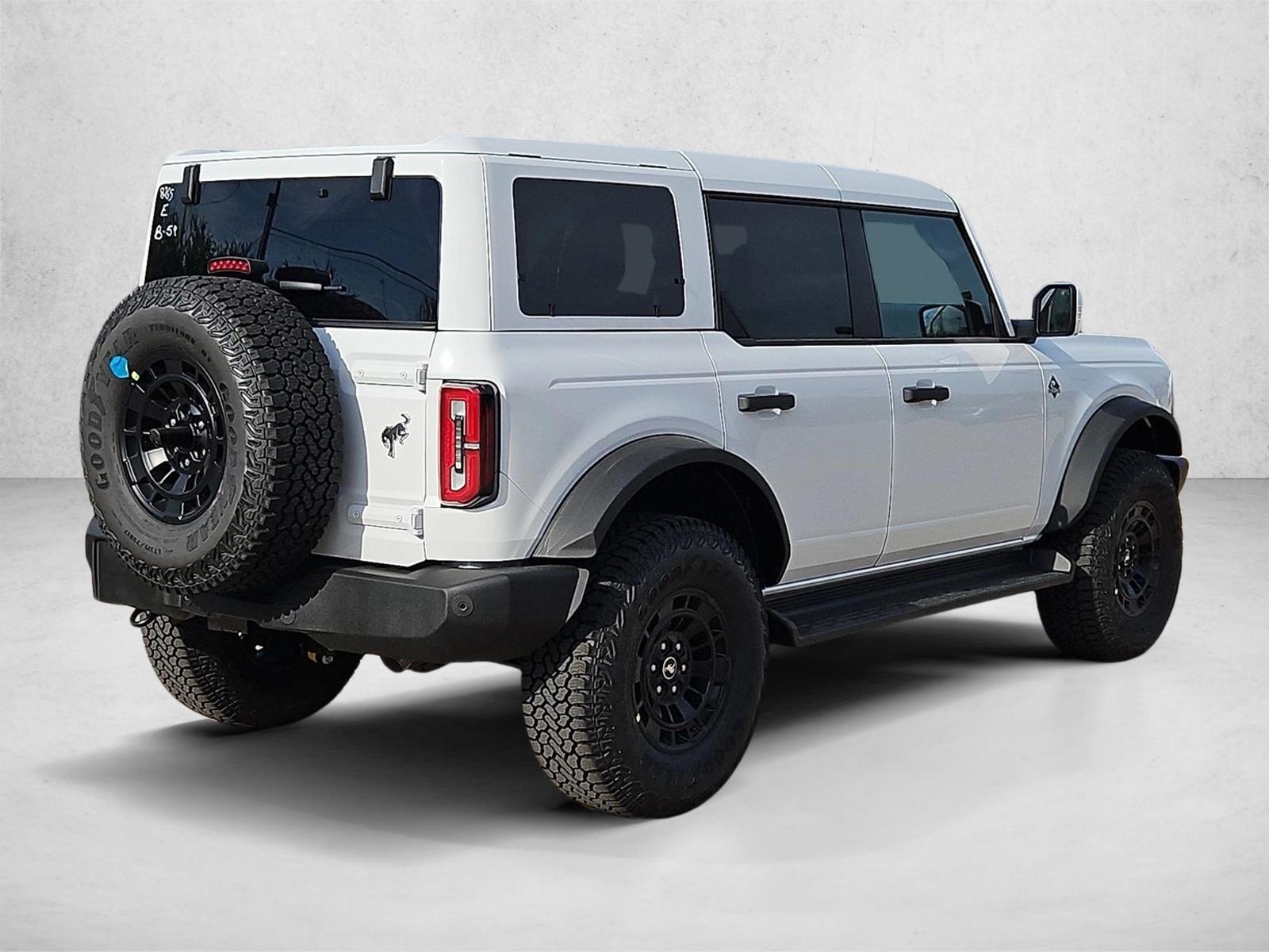 New 2026 Ford Bronco Outer Banks SUV