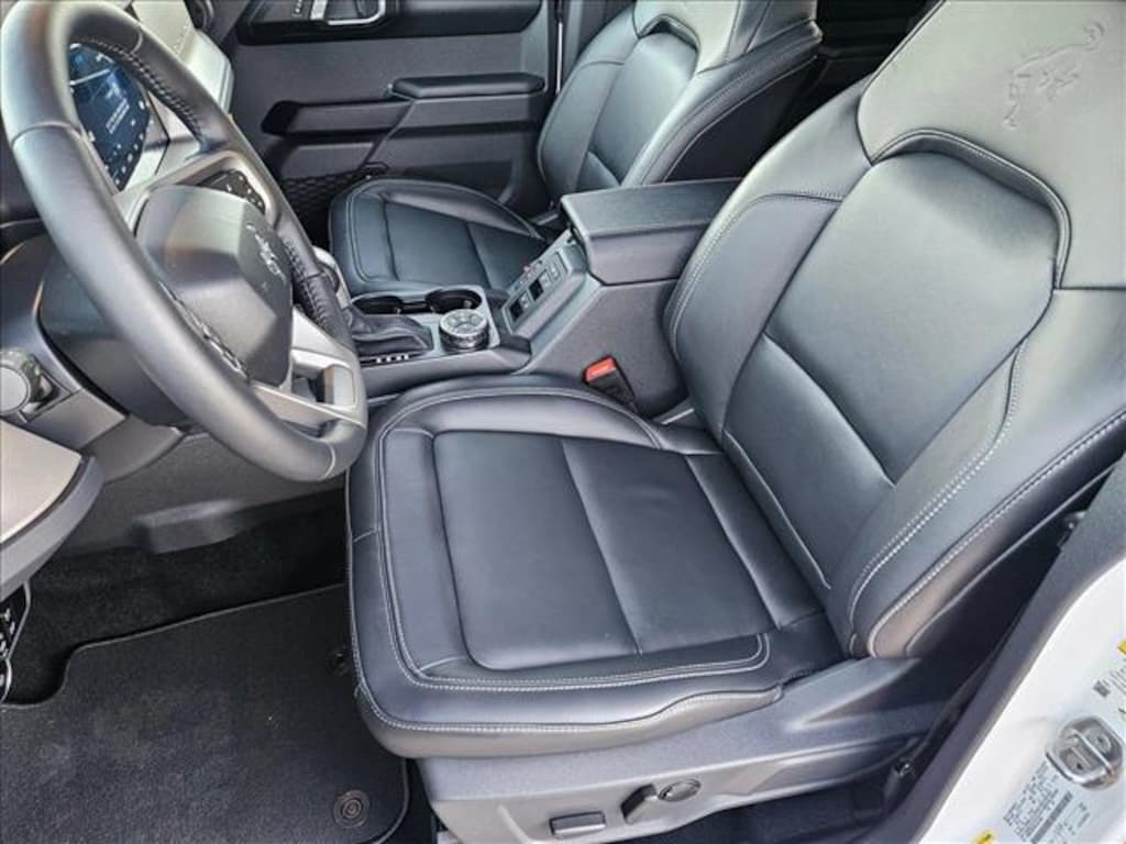 New 2025 Ford Bronco Outer Banks SUV