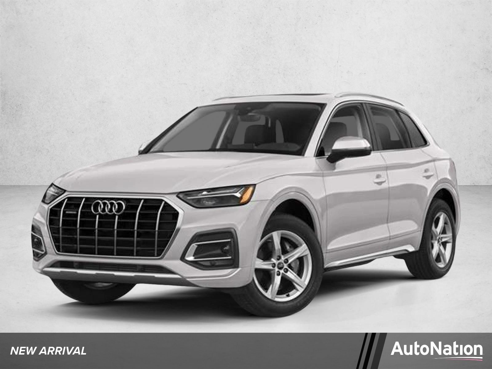 2024 Audi Q5 45 Premium Plus's photo
