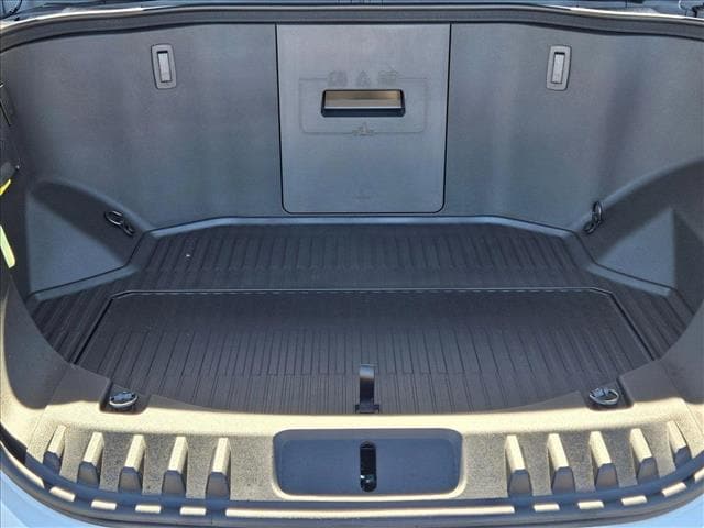 2025 Ford F-150 Lightning Flash - Photo 15