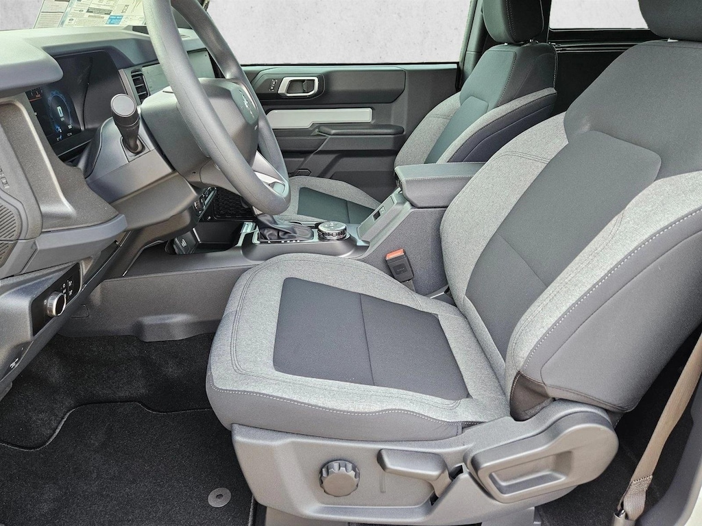 New 2026 Ford Bronco Base SUV