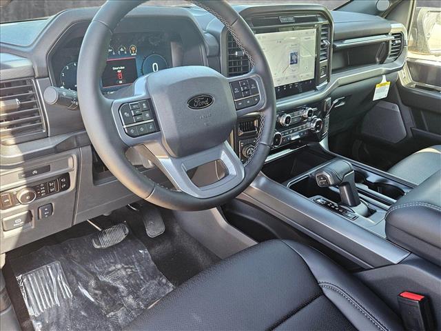 2025 Ford F-150 Lariat photo 3