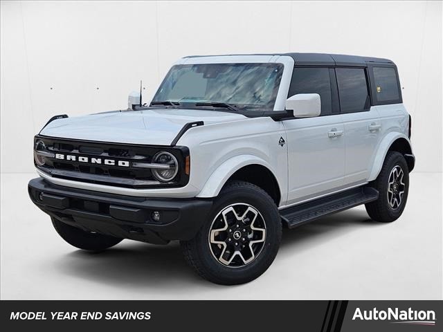 2025 Ford Bronco 4-Door Outer Banks's photo