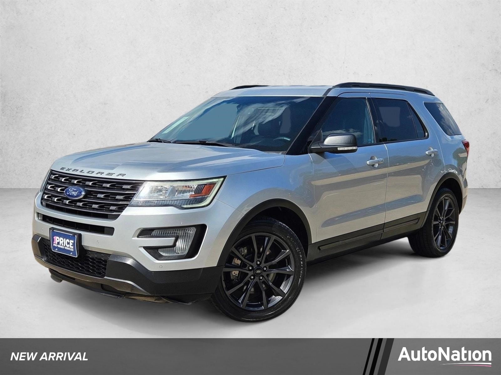 2017 Ford Explorer XLT FWD's photo