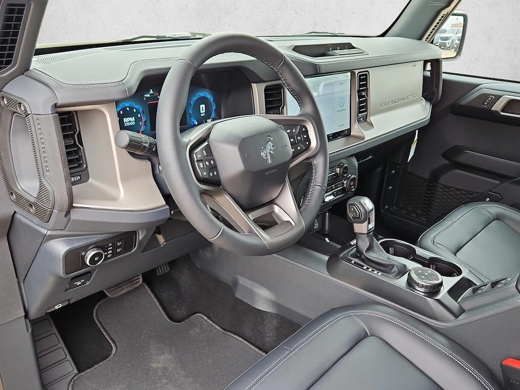 New 2026 Ford Bronco Outer Banks SUV