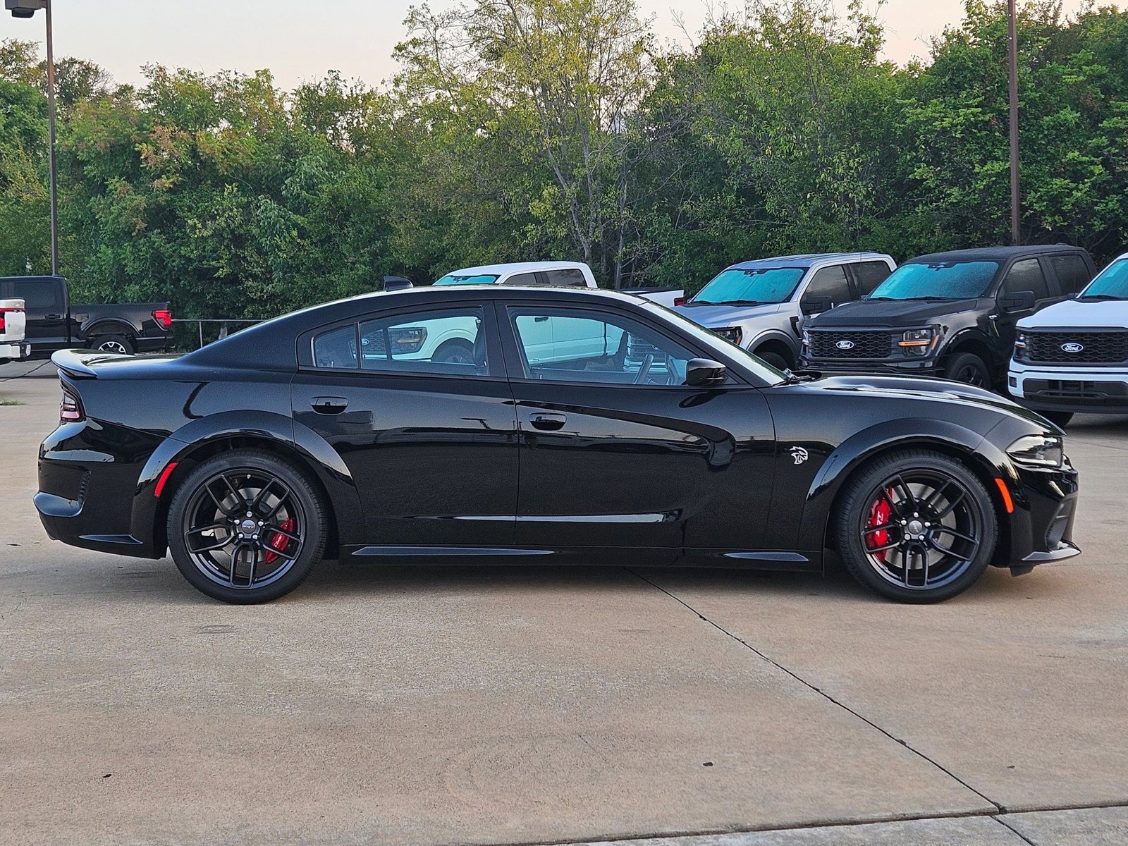 2023 Dodge Charger SRT8 Hellcat Widebody photo 3