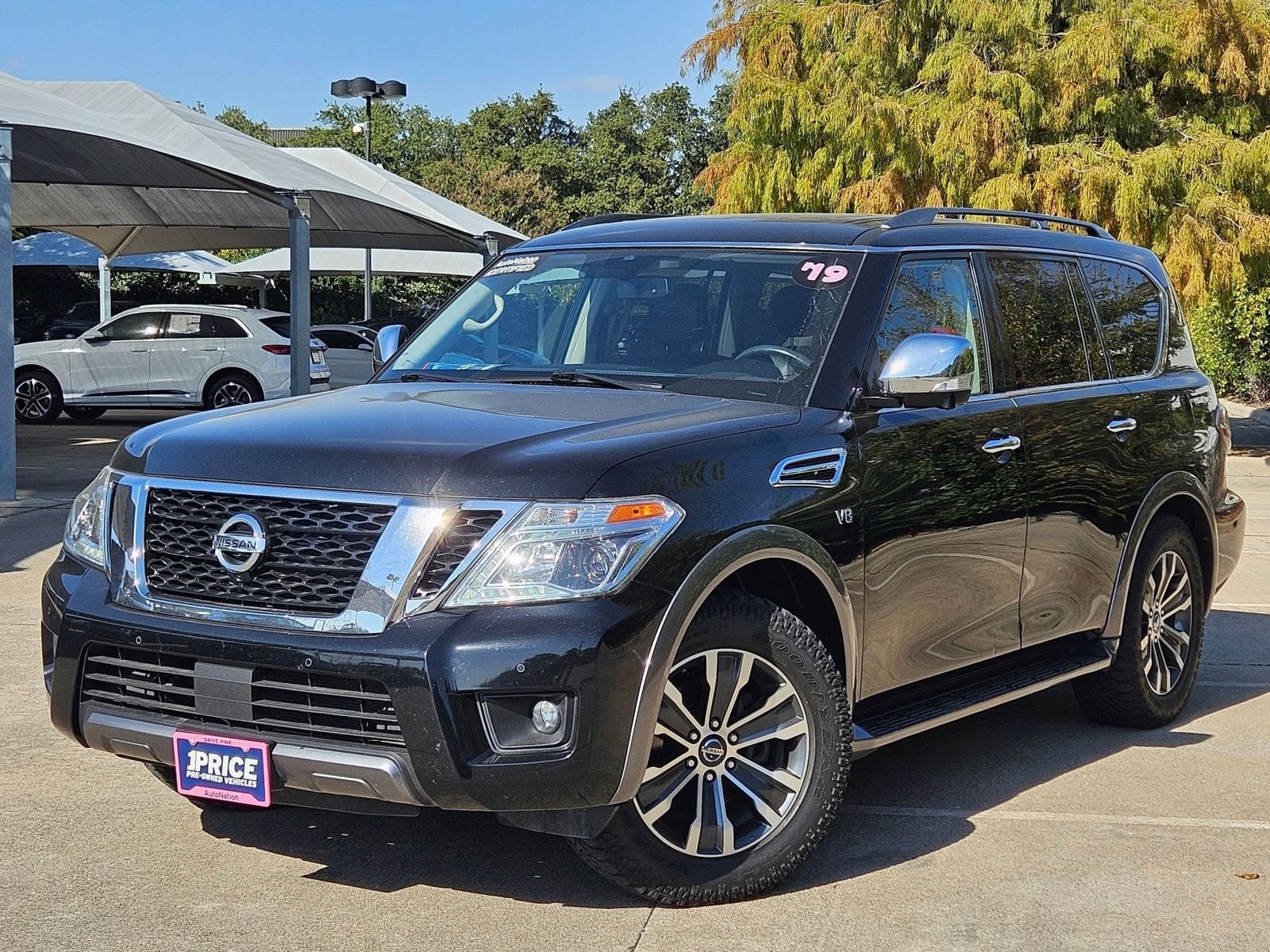 2019 Nissan Armada SL's photo