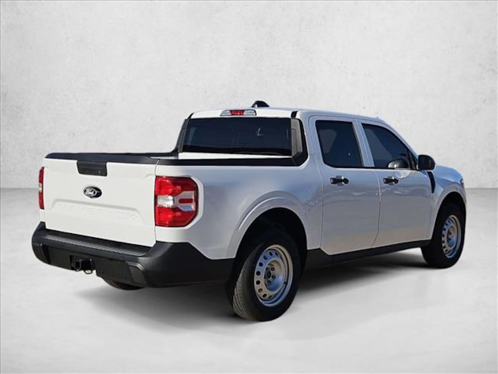 New 2026 Ford Maverick XL Truck SuperCrew