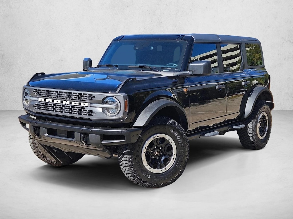 Used 2024 Ford Bronco Badlands SUV