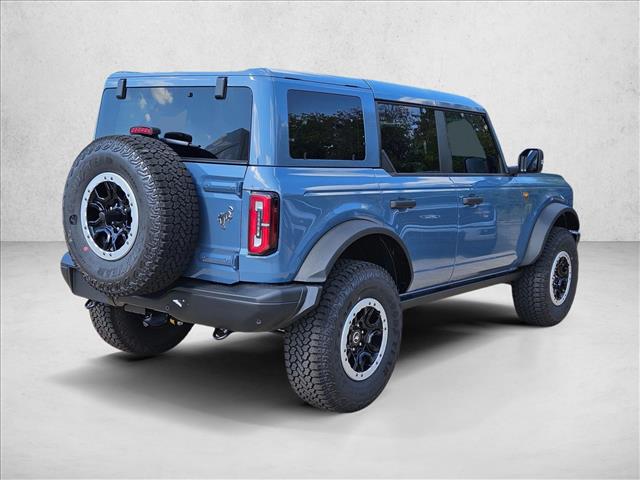 2025 Ford Bronco Badlands photo 2