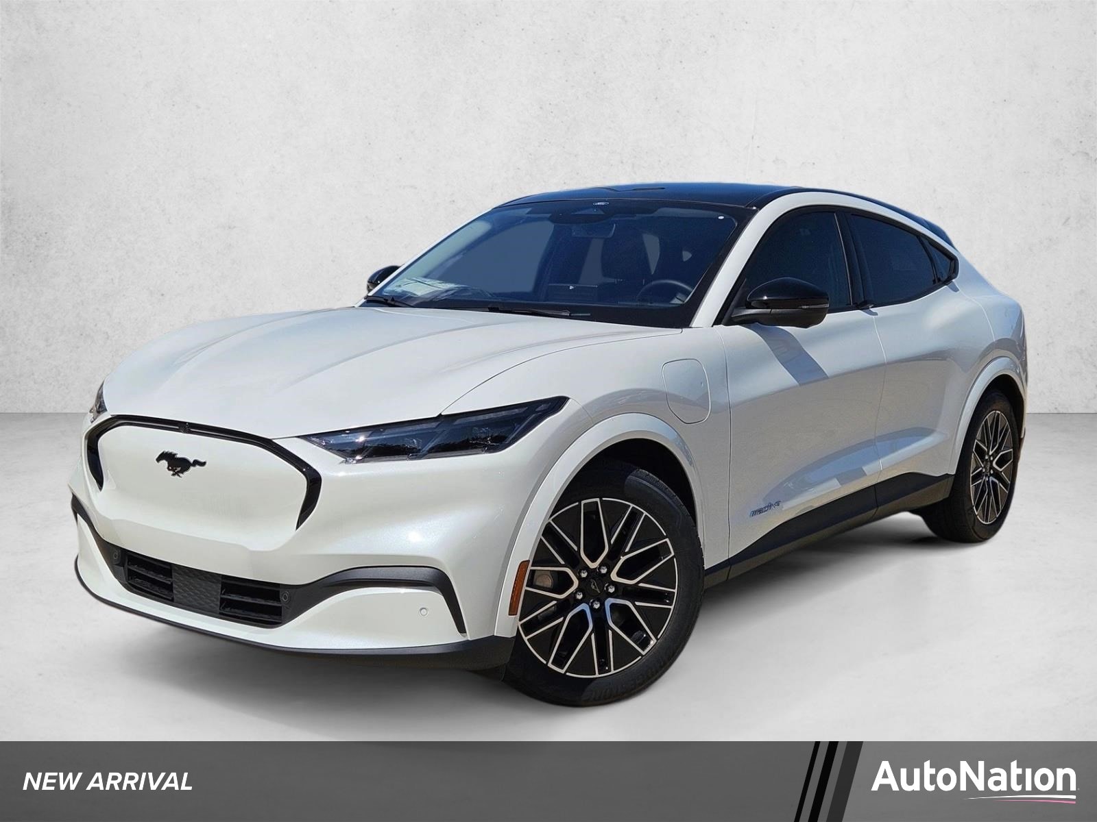2026 Ford Mustang-Mach-e Premium's photo