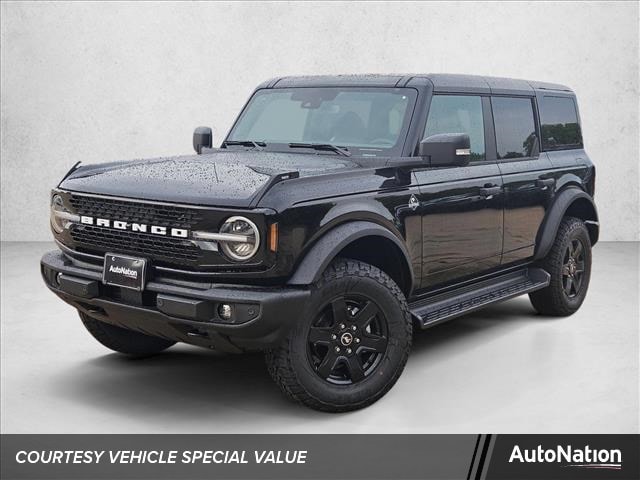 2025 Ford Bronco 4-Door Outer Banks's photo