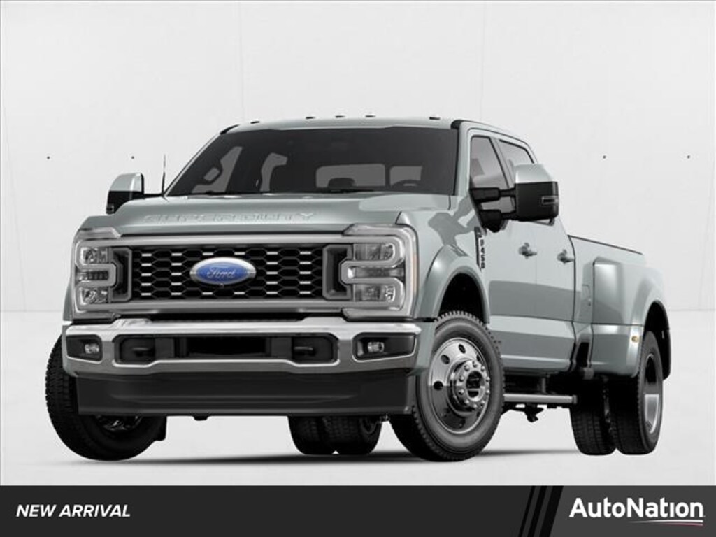 New 2026 Ford F-450 LARIAT Truck Crew Cab