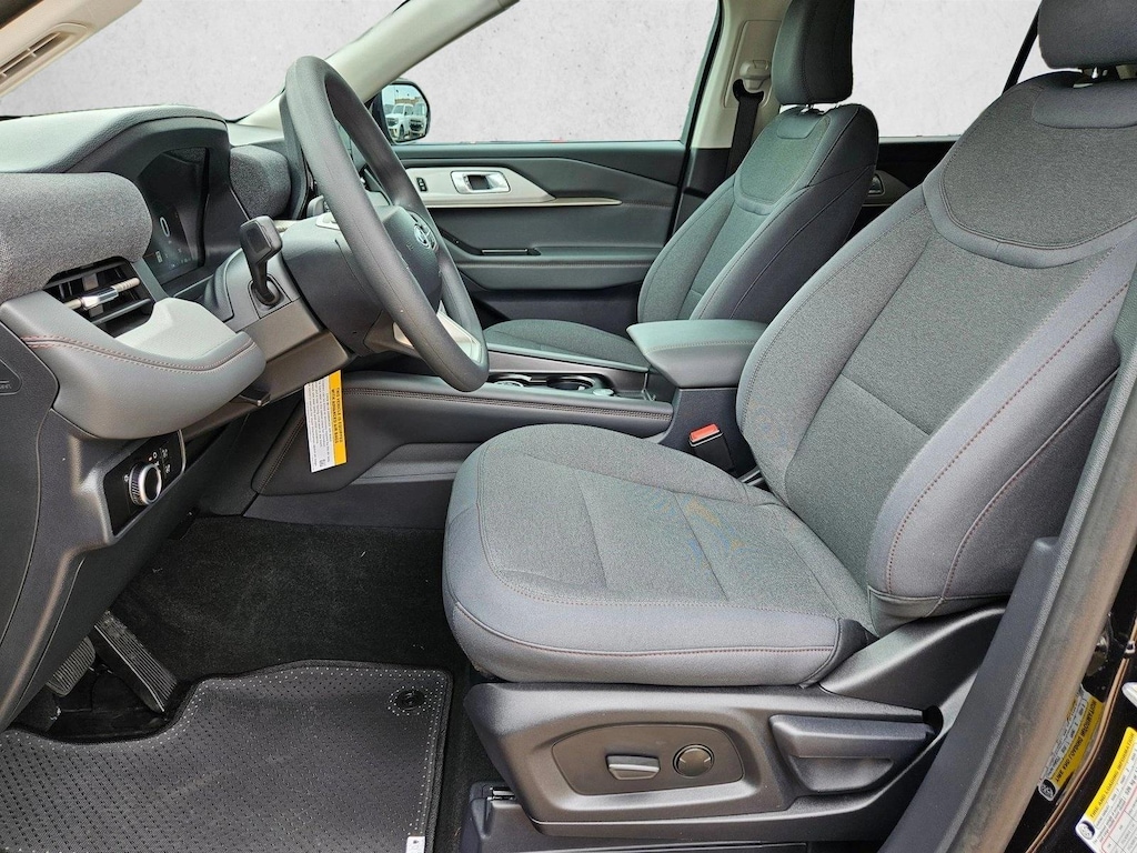 New 2026 Ford Explorer Active w/100A Pkg SUV