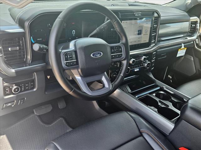 2026 Ford F-250 Lariat photo 3