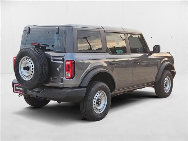 2025 Ford Bronco Base photo 2