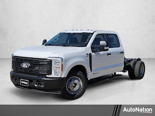 2027 Ford F-350 Chassis XL Truck Crew Cab