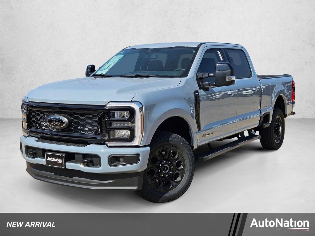 New 2026 Ford F-250 LARIAT Truck Crew Cab