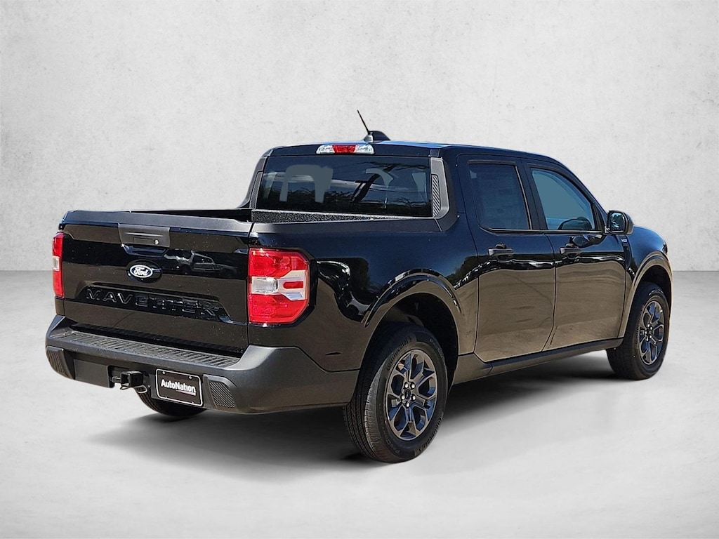 New 2026 Ford Maverick XLT Truck SuperCrew