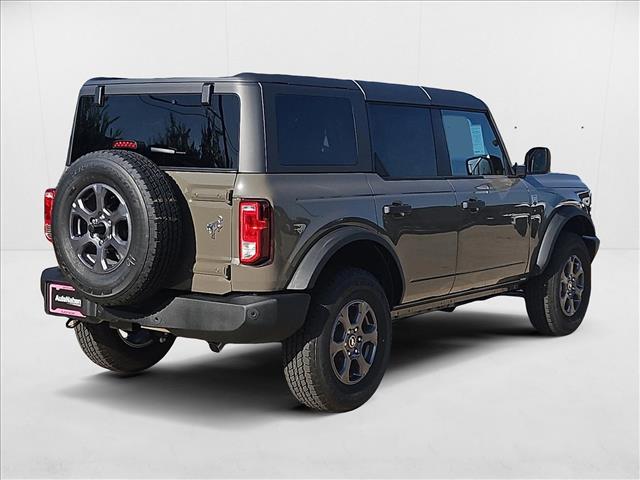 2025 Ford Bronco Big Bend photo 2
