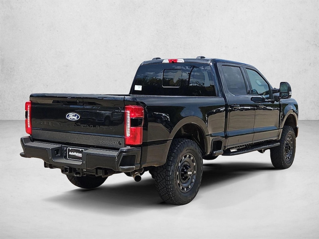 New 2027 Ford F-250 XLT Truck Crew Cab