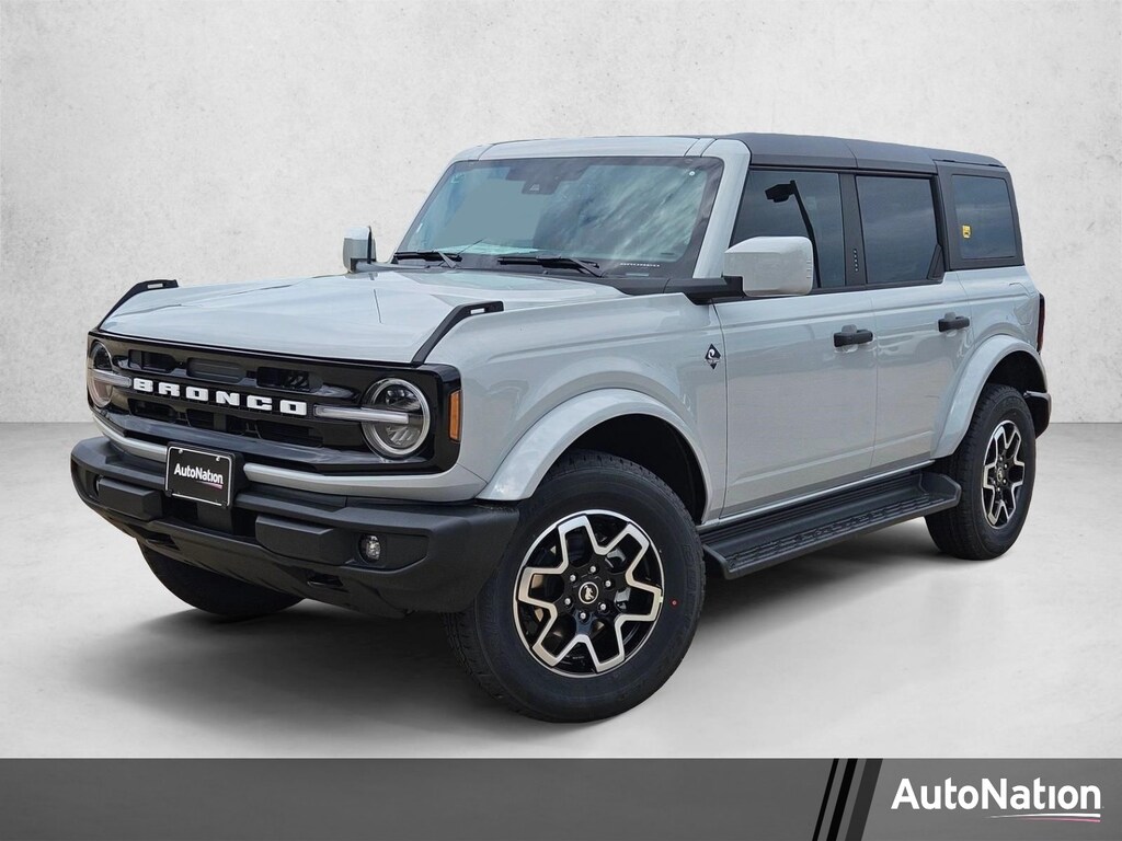 New 2026 Ford Bronco Outer Banks SUV