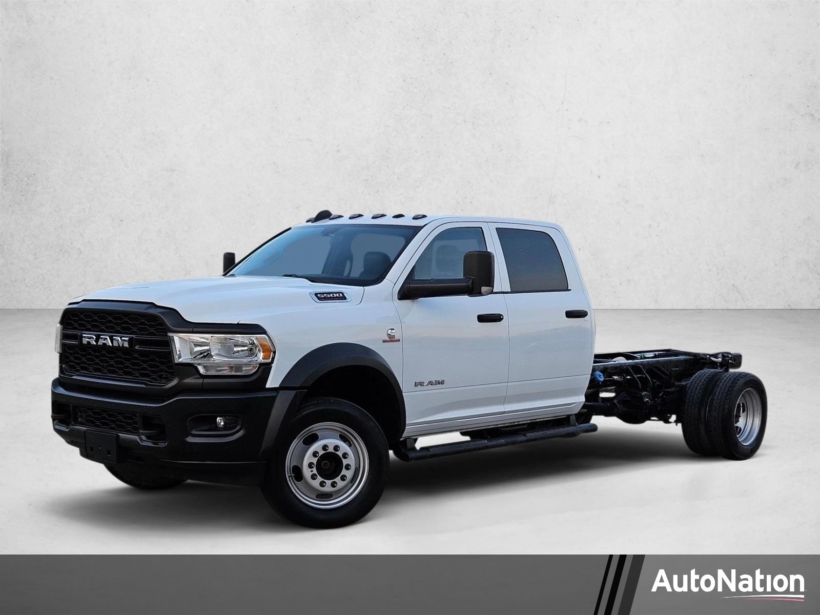 2022 RAM 5500 Tradesman 4X4 Crew Cab DRW 197" WB's photo