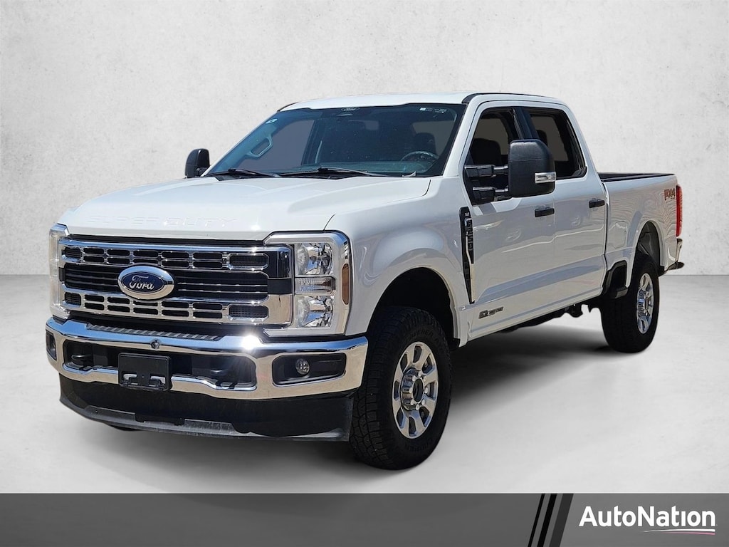 Used 2024 Ford F-250 XLT Truck Crew Cab