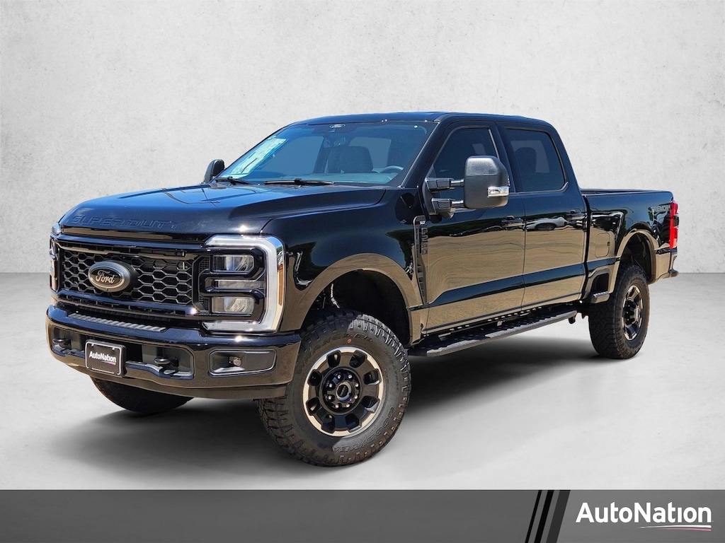 New 2026 Ford F-250 XLT Truck Crew Cab