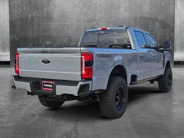 2025 Ford F-250 Lariat photo 2