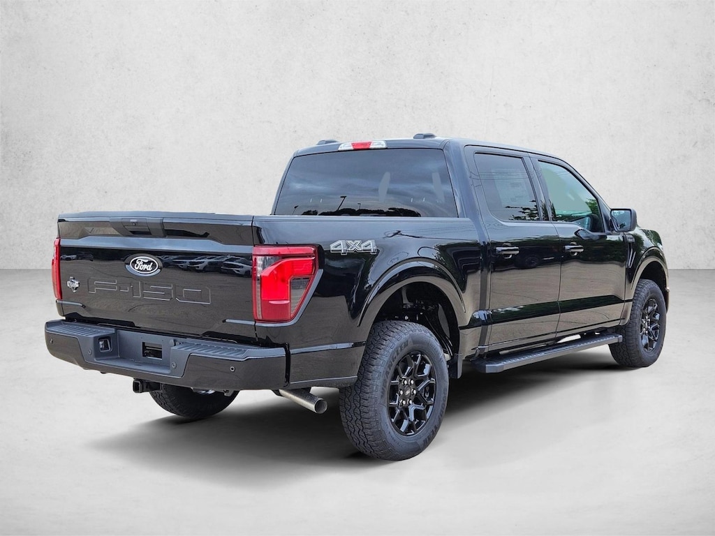 New 2026 Ford F-150 XLT Truck SuperCrew Cab