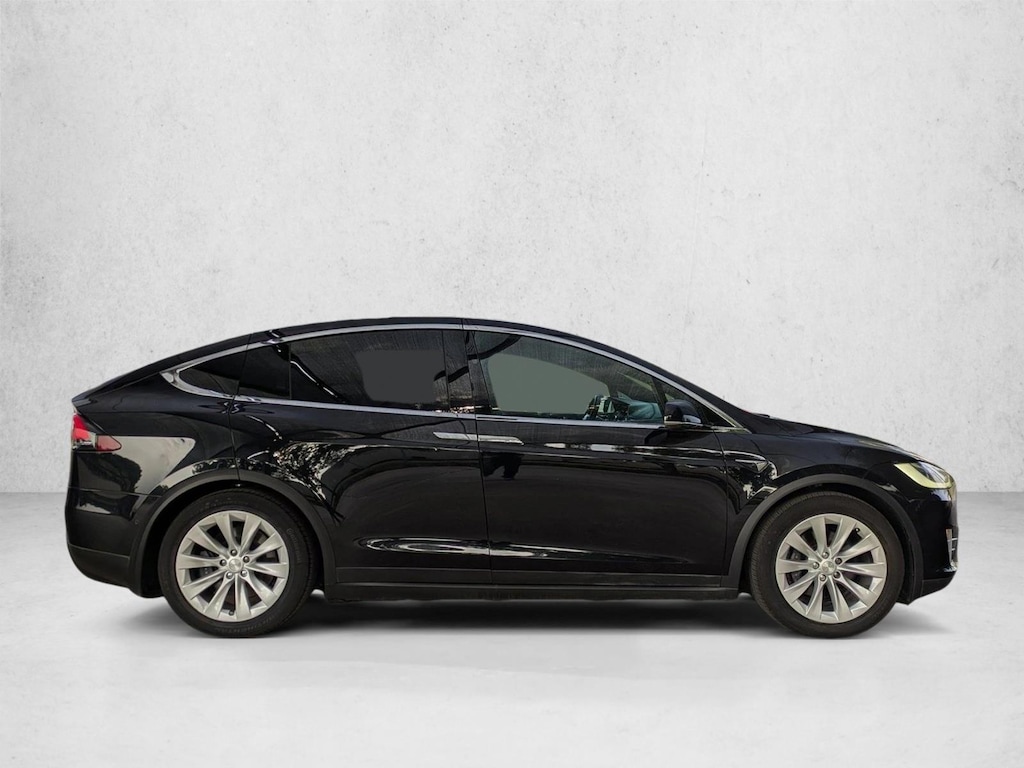 Used 2018 Tesla Model X 75D SUV
