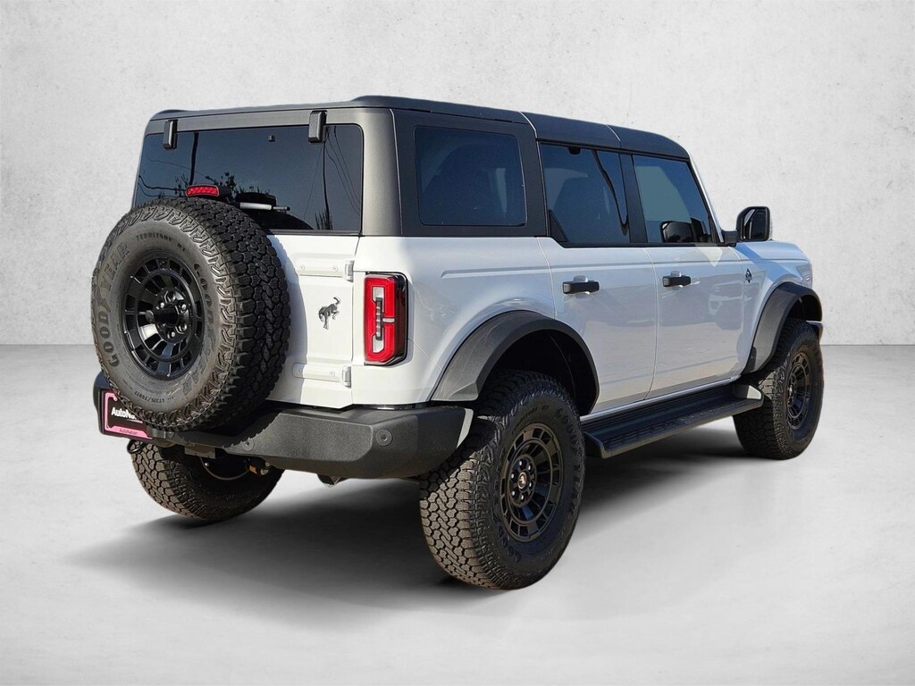 New 2026 Ford Bronco Outer Banks SUV