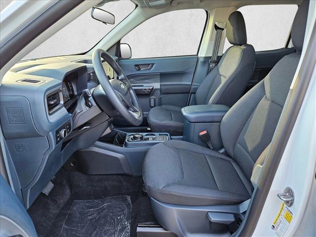 2025 Ford Maverick XL photo 3