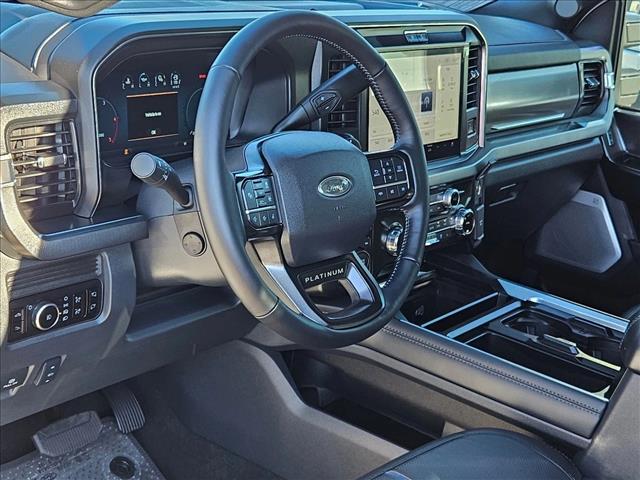 2026 Ford F-250 Platinum photo 3