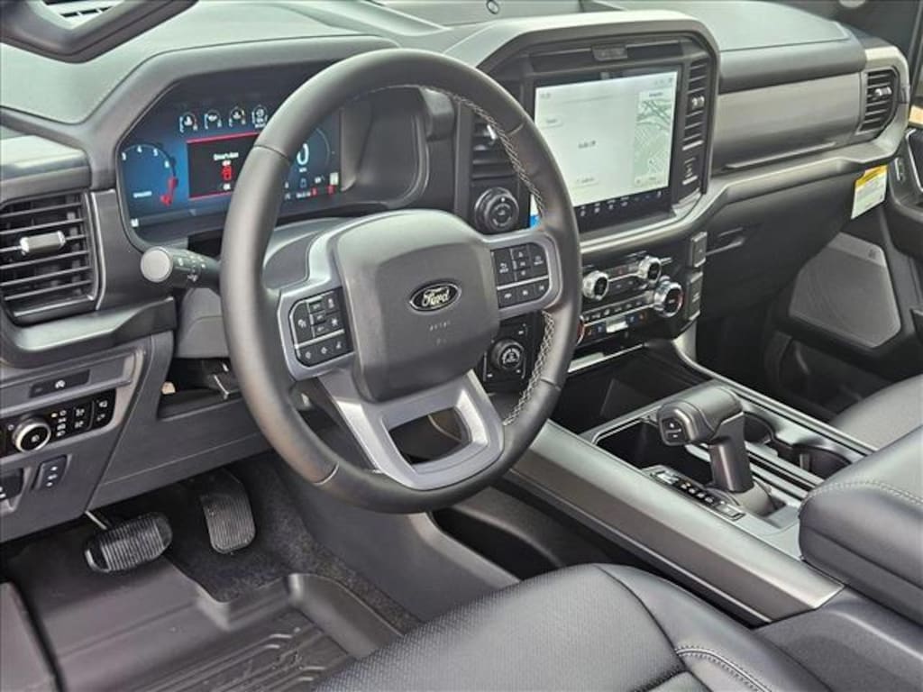 New 2025 Ford F-150 LARIAT Truck SuperCrew Cab