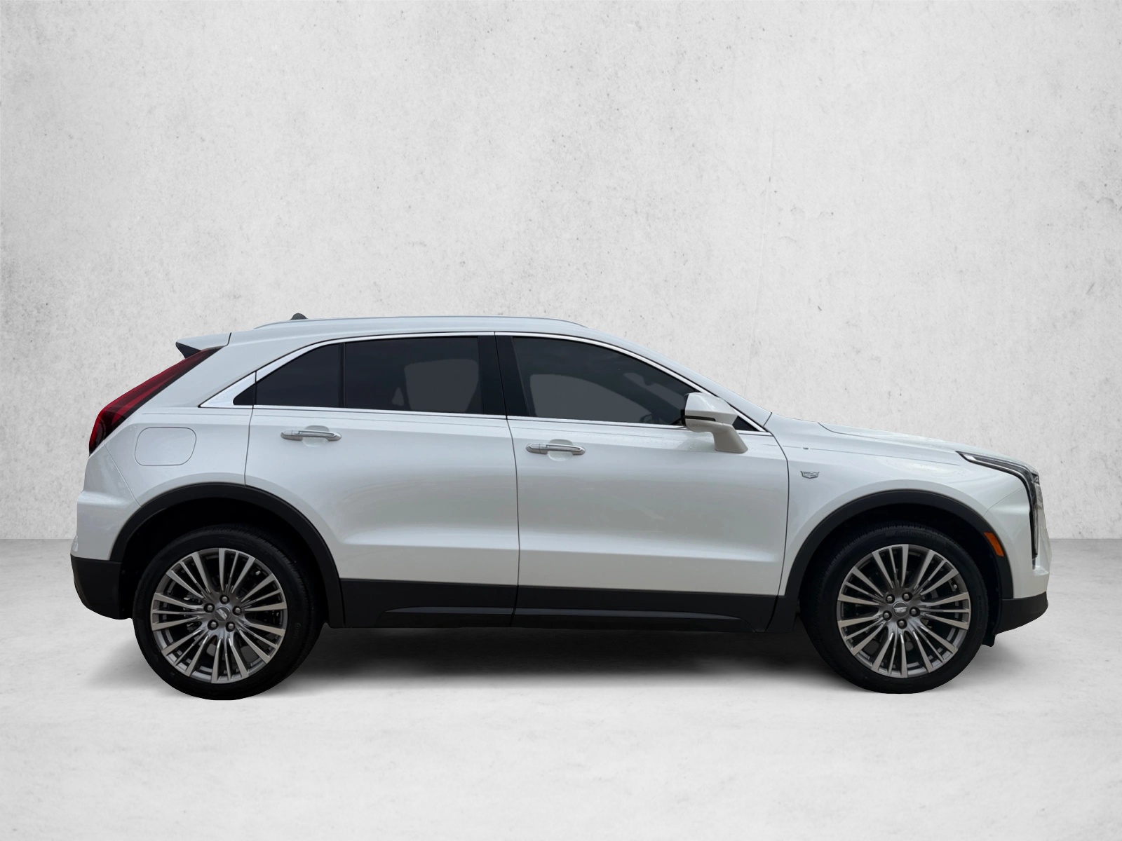 Used 2024 CADILLAC XT4 FWD Premium Luxury SUV