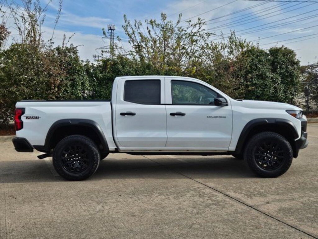 Used 2024 Chevrolet Colorado 4WD Trail Boss Truck Crew Cab