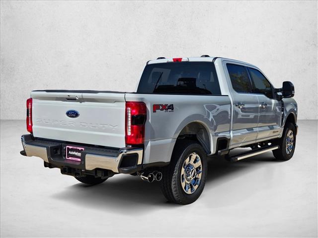 2026 Ford F-250 Lariat photo 2