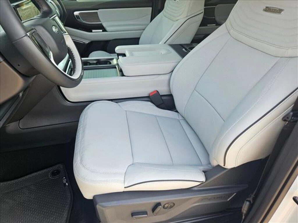 New 2025 Ford Expedition Platinum SUV