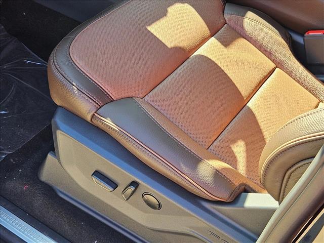 2025 Ford Expedition MAX King Ranch photo 4