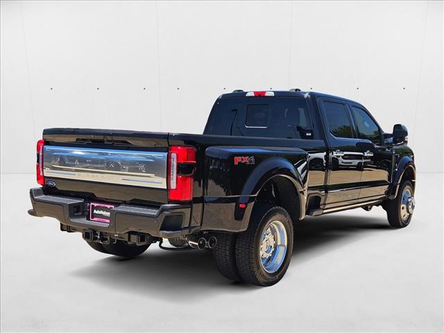2025 Ford F-450 Platinum photo 2